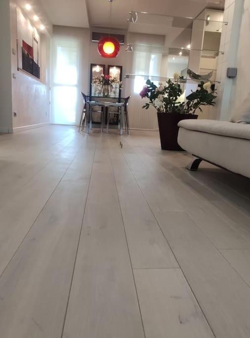 Appartamento Incantevole Con Parcheggio Gratuito Firenze Eksteriør billede
